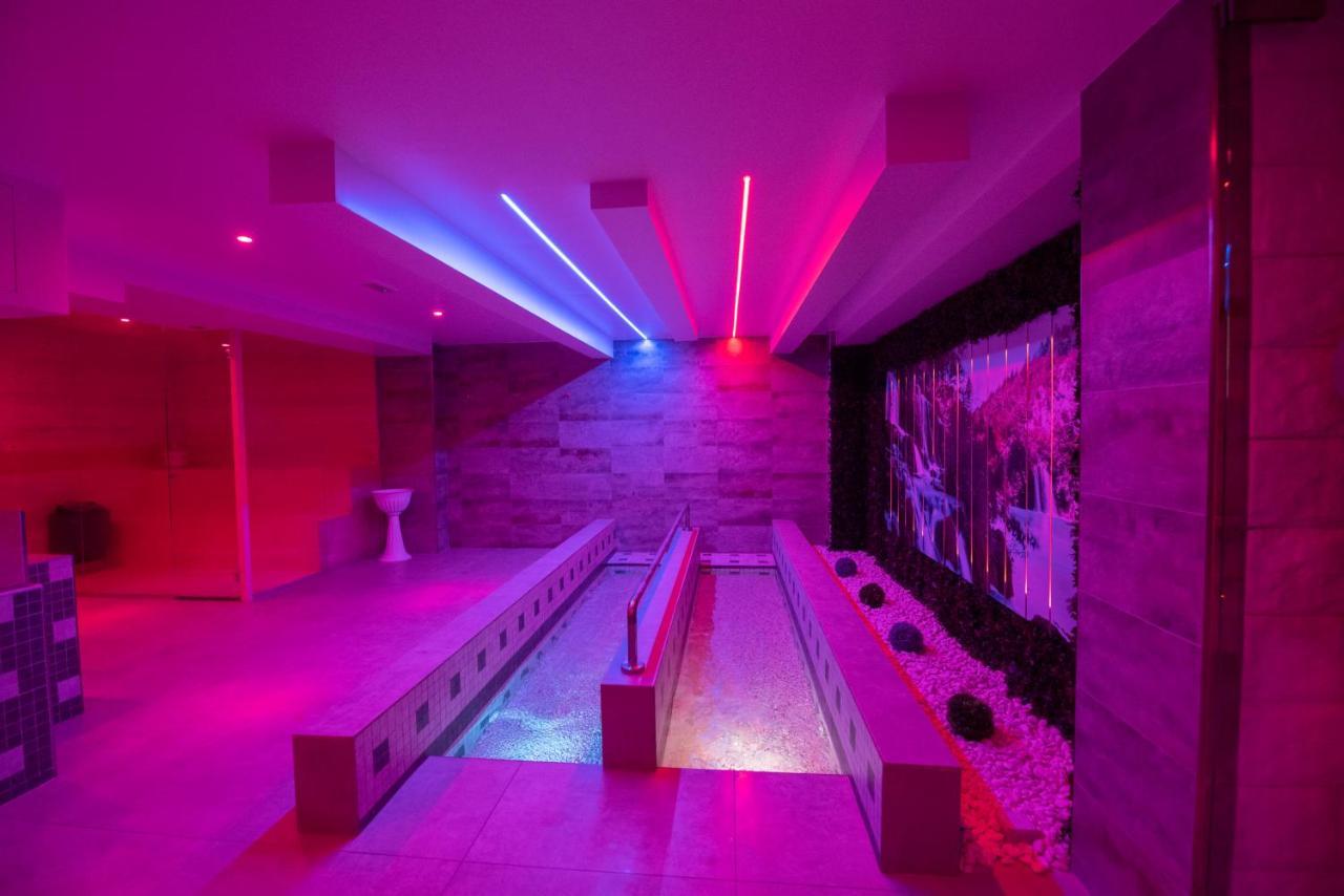 White Apartments & Spa Avola Εξωτερικό φωτογραφία