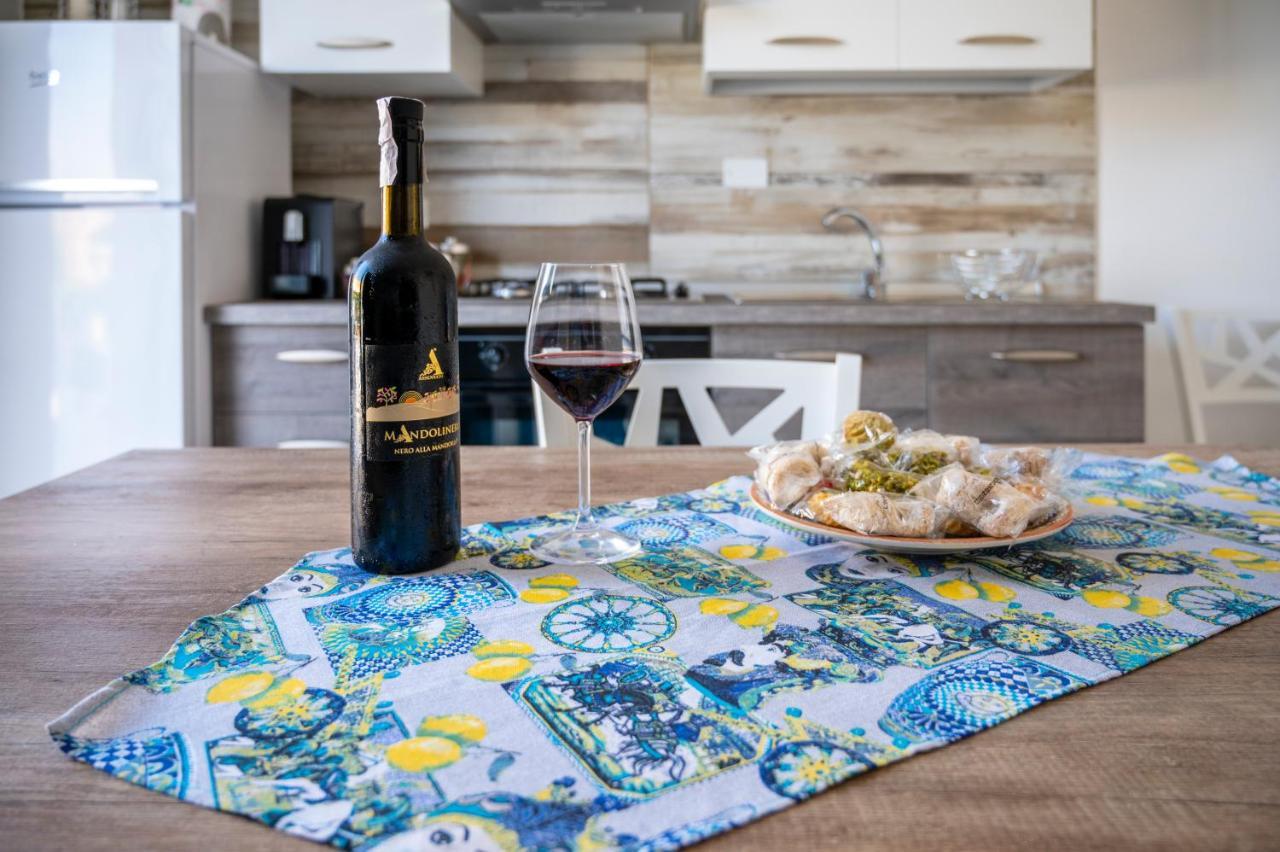 White Apartments & Spa Avola Εξωτερικό φωτογραφία