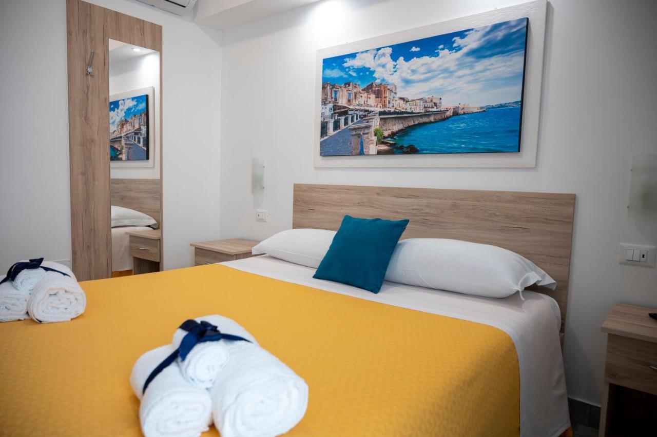 White Apartments & Spa Avola Εξωτερικό φωτογραφία