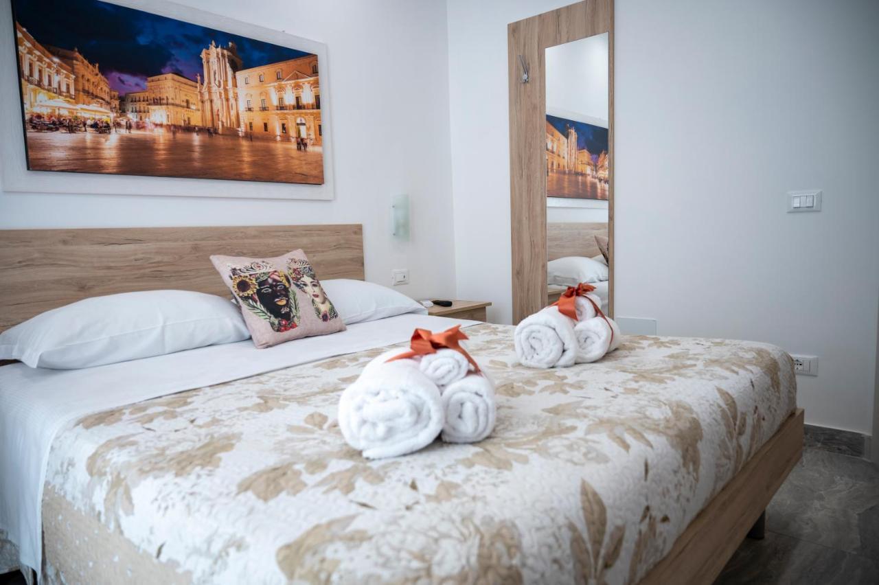White Apartments & Spa Avola Εξωτερικό φωτογραφία